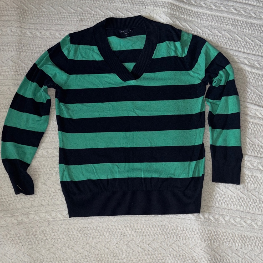GAP Deep V-Neck Sweater in Green and Navy Stripes